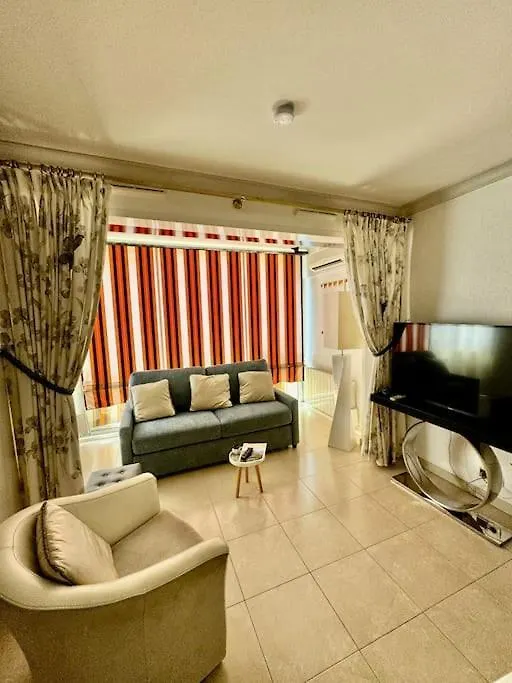14468 Deux Pieces Avec Piscine Apartment Mandelieu-la-Napoule