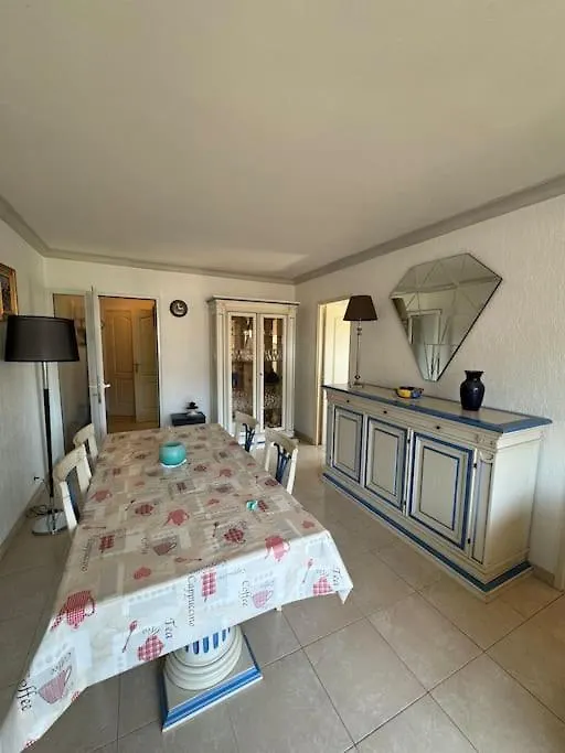 14468 Deux Pieces Avec Piscine Apartment Mandelieu-la-Napoule